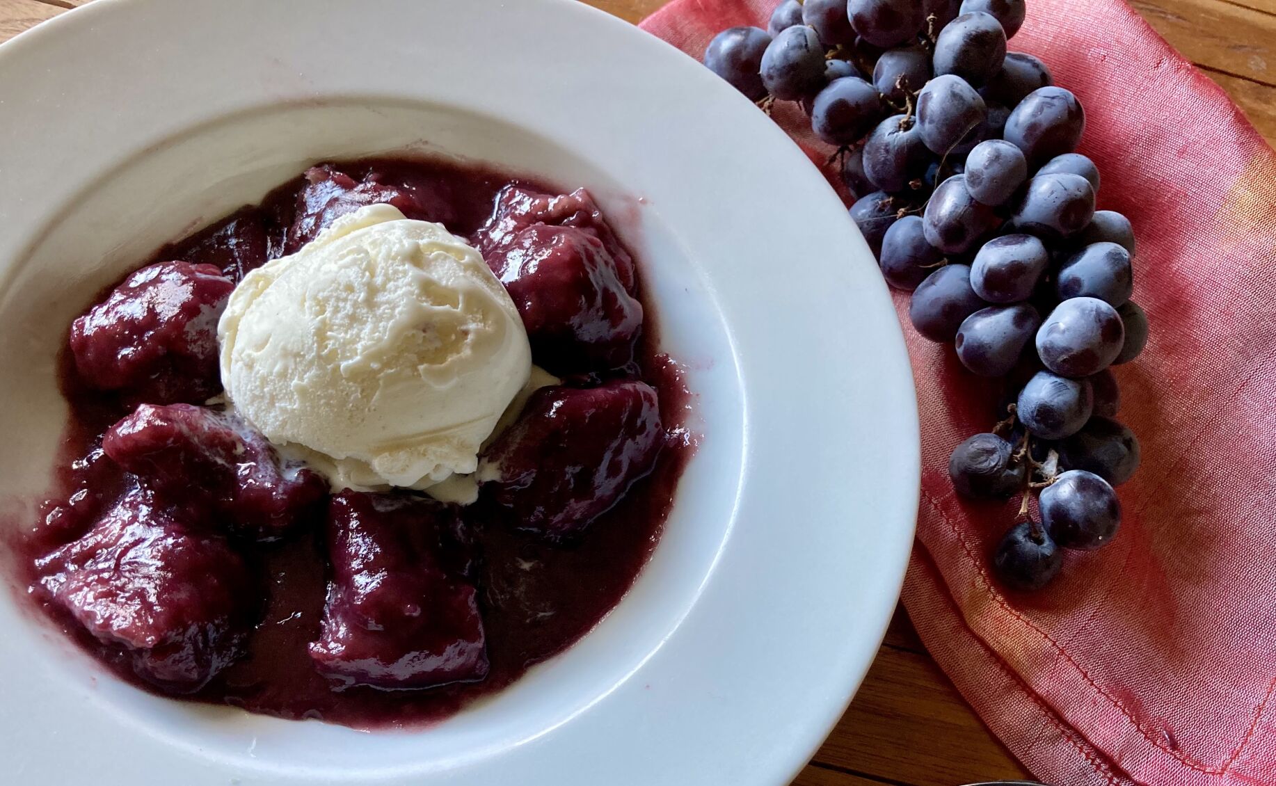 grape dumplings
